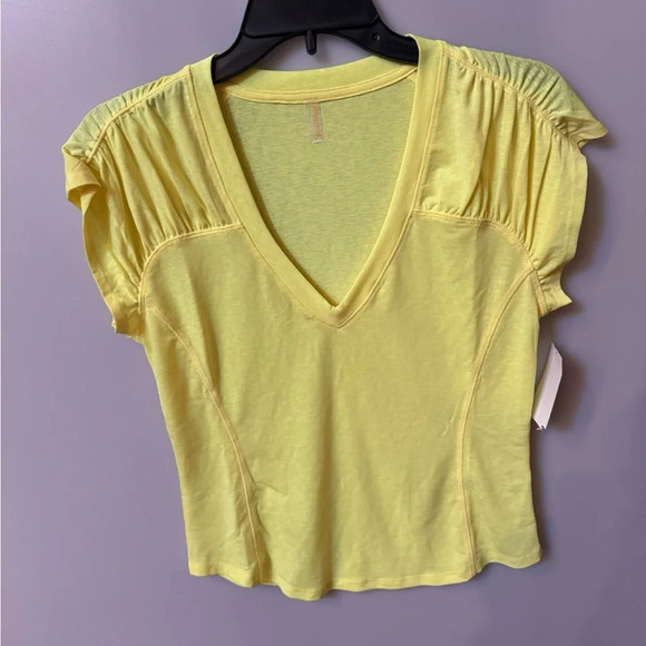 FP Movement True North V-Neck Ruched T-Shirt - Highlighter Size M - Picture 4 of 6